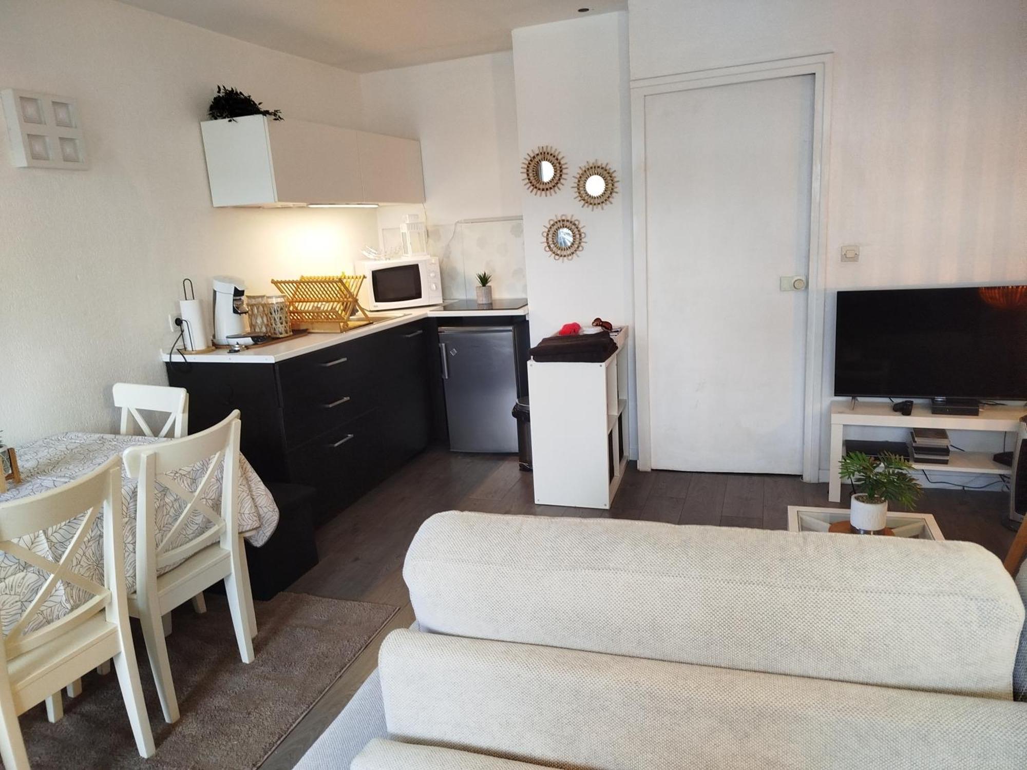 Port Studio Piscine, Parking, Prive,Navette Aeroport آجد المظهر الخارجي الصورة